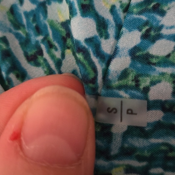 TAHARI flowy blouse. Women's S - Picture 3 of 9